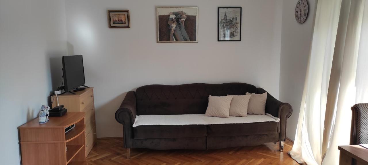 Apartman Katica Tivat Eksteriør bilde
